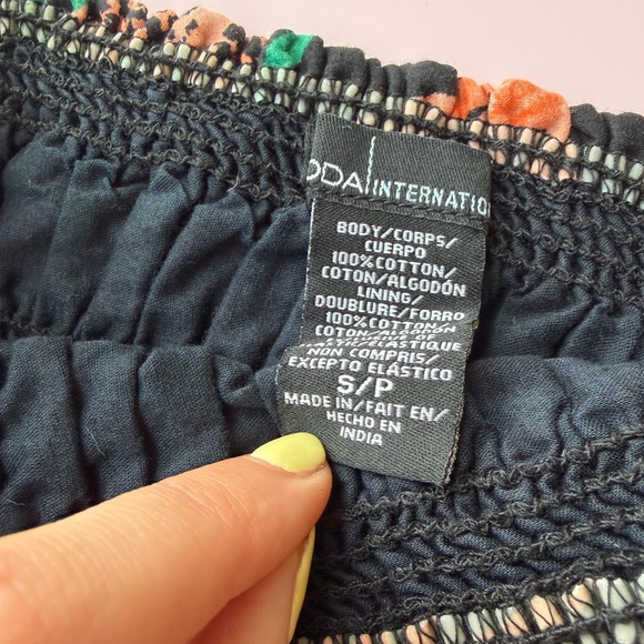 Floral Print Women's dress/skirt. Can be worn either way! - Picture 3 of 4